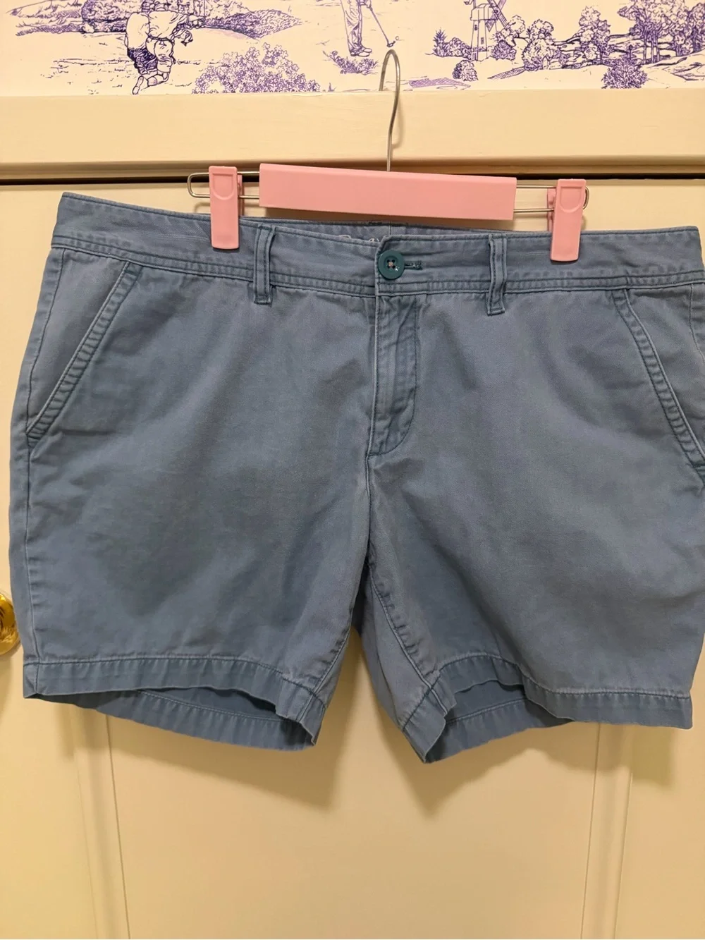 Eddie Bauer LegendWash Chino Shorts - Size 14